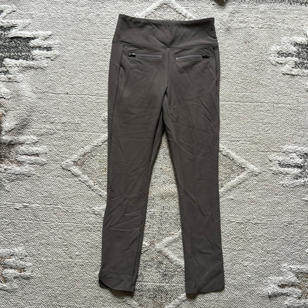 Tapered pants